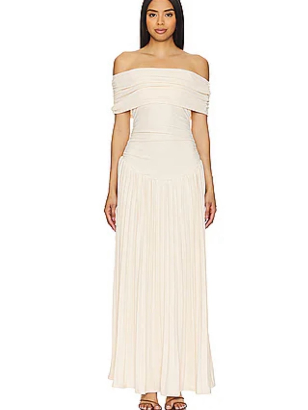 Field Of Dreams Dress in Oatmeal
- Draped Neck Pleated Maxi Dress